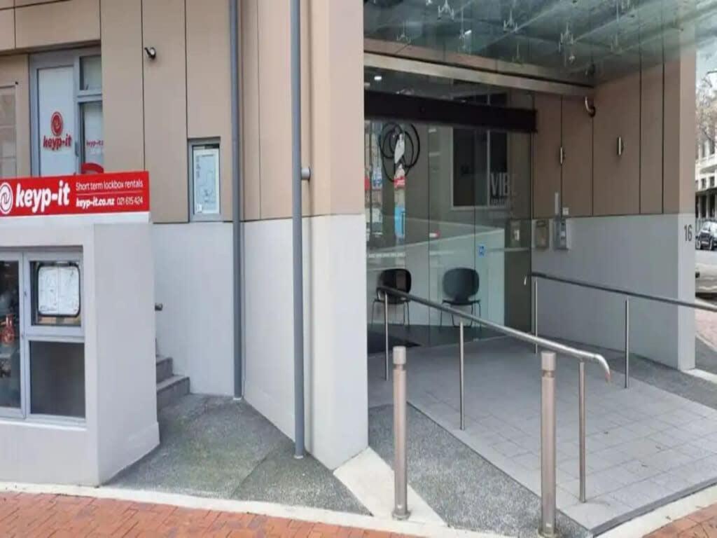 Two Bedroom Apartment - Large Balcony Central 奥克兰 外观 照片